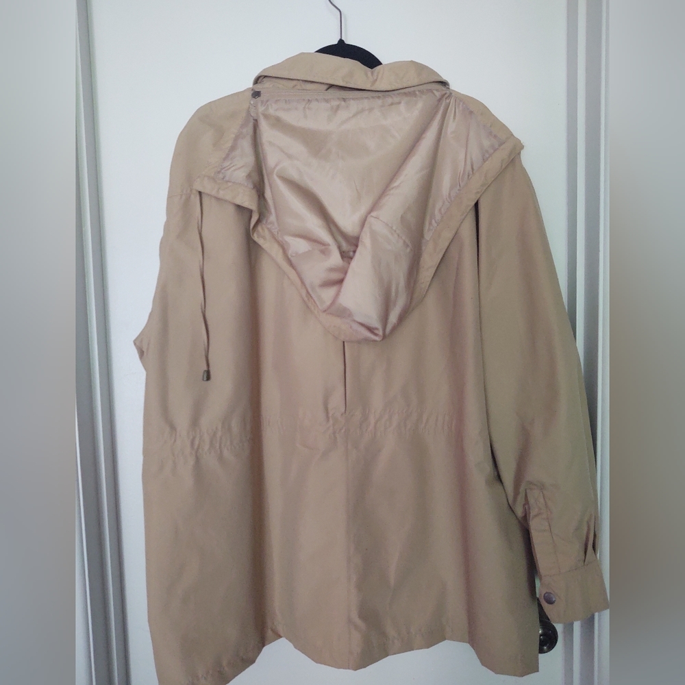 Travelers Rest trench coat 3x - Picture 2 of 3